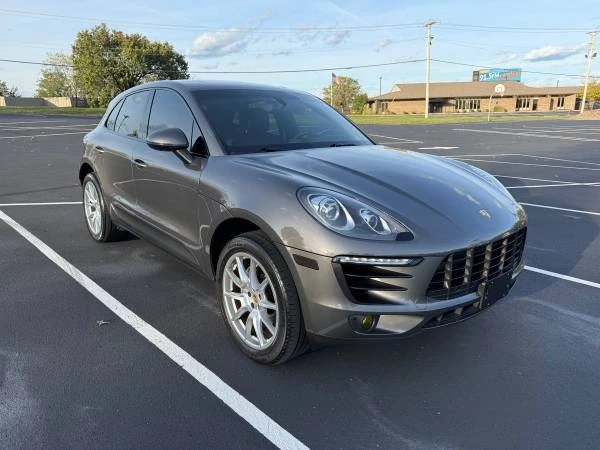 2016 Porsche Macan S - Image 2 of 8