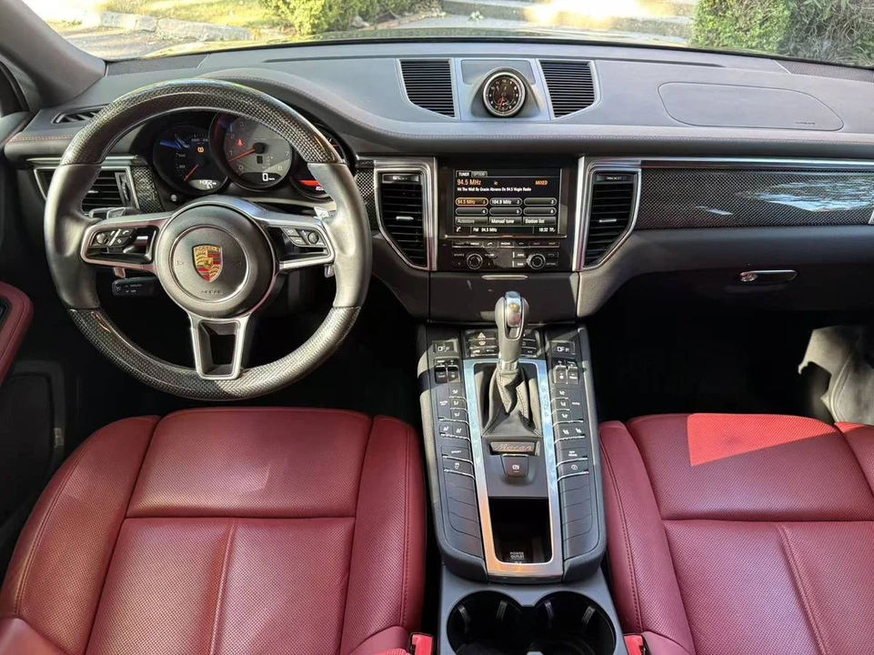 2016 Porsche Macan S - Image 14 of 15