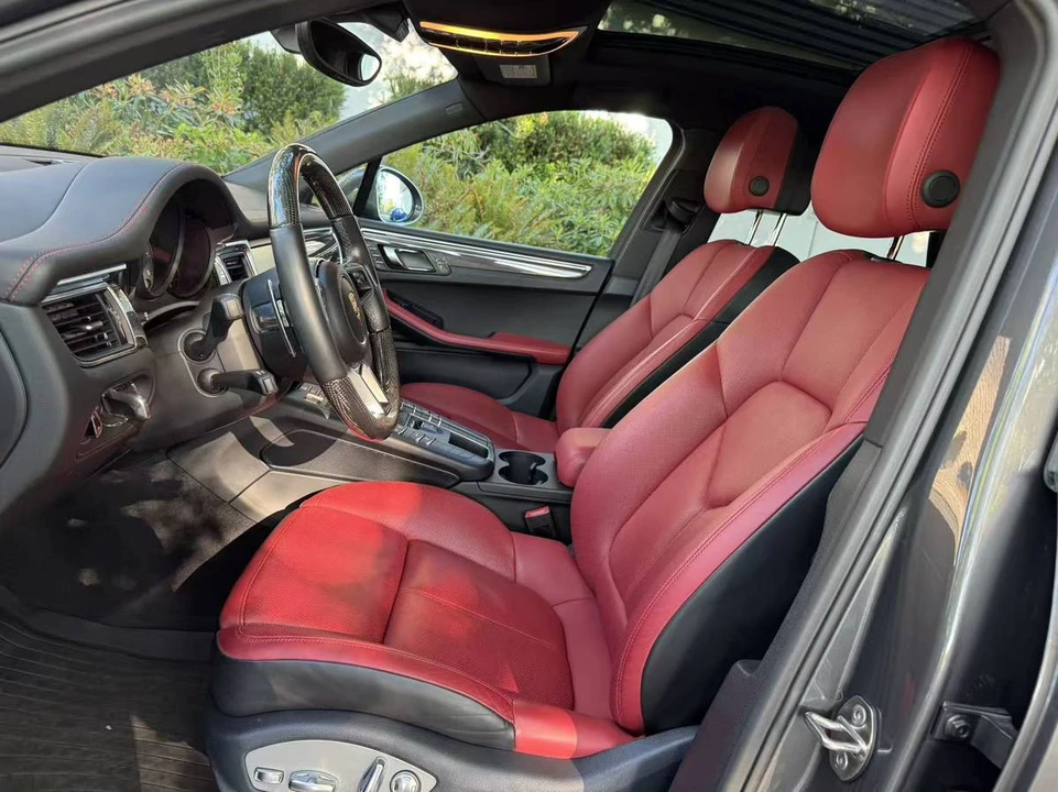 2016 Porsche Macan S - Image 9 of 15