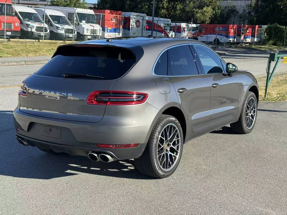 2016 Porsche Macan S - Image 4 of 15