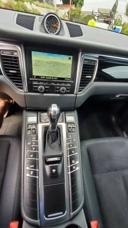 2016 Porsche Macan S - Image 7 of 21