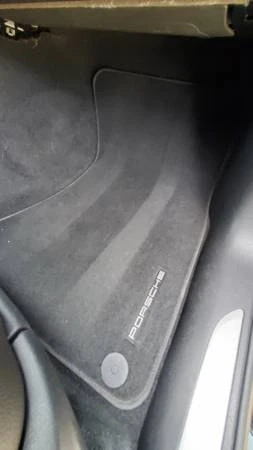 2016 Porsche Macan S - Image 15 of 21