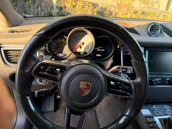 2016 Porsche Macan S - Image 12 of 13