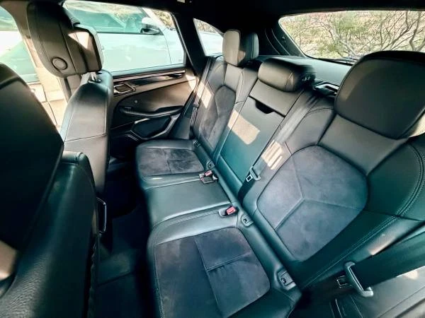 2016 Porsche Macan S - Image 12 of 19