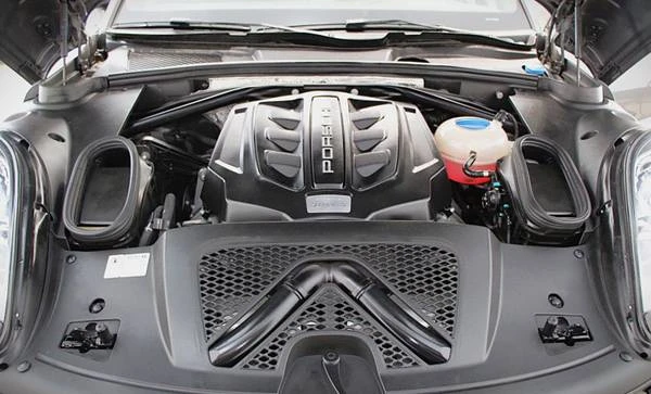 2016 Porsche Macan S - Image 11 of 21