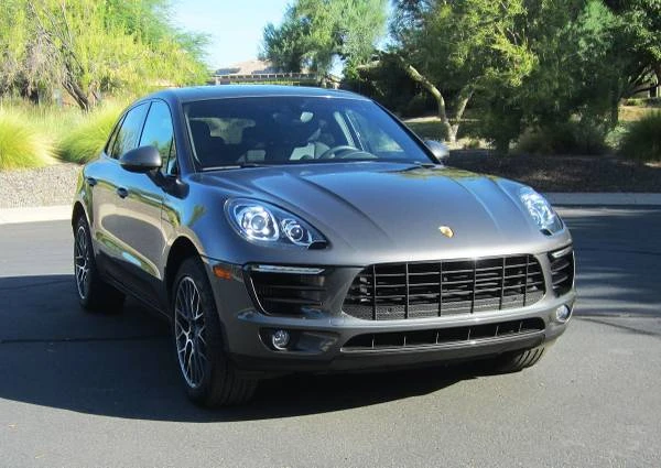 2016 Porsche Macan S - Image 10 of 21