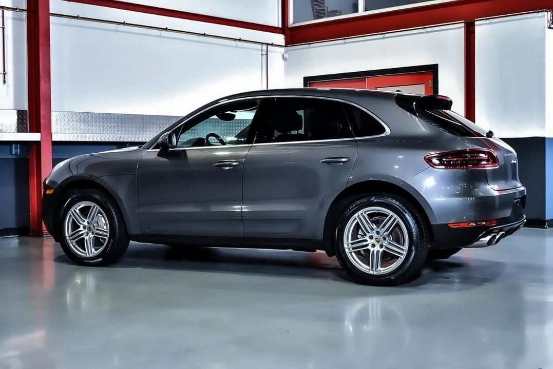 2016 Porsche Macan S - Image 19 of 30