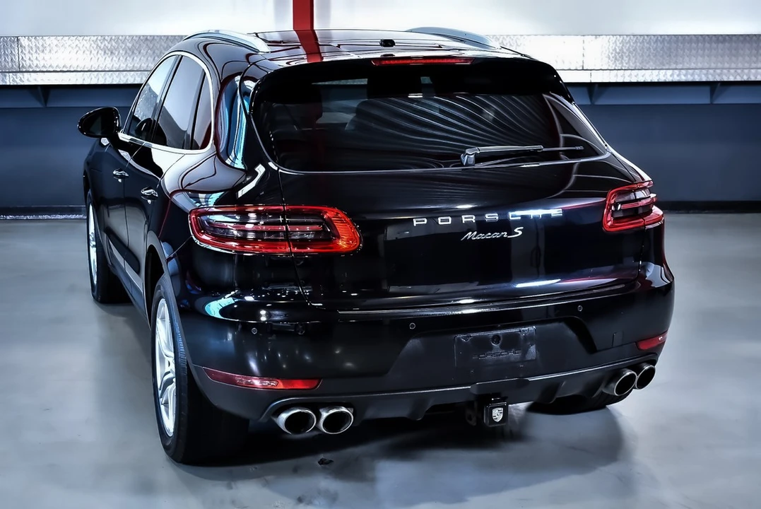 2016 Porsche Macan S - Image 21 of 30