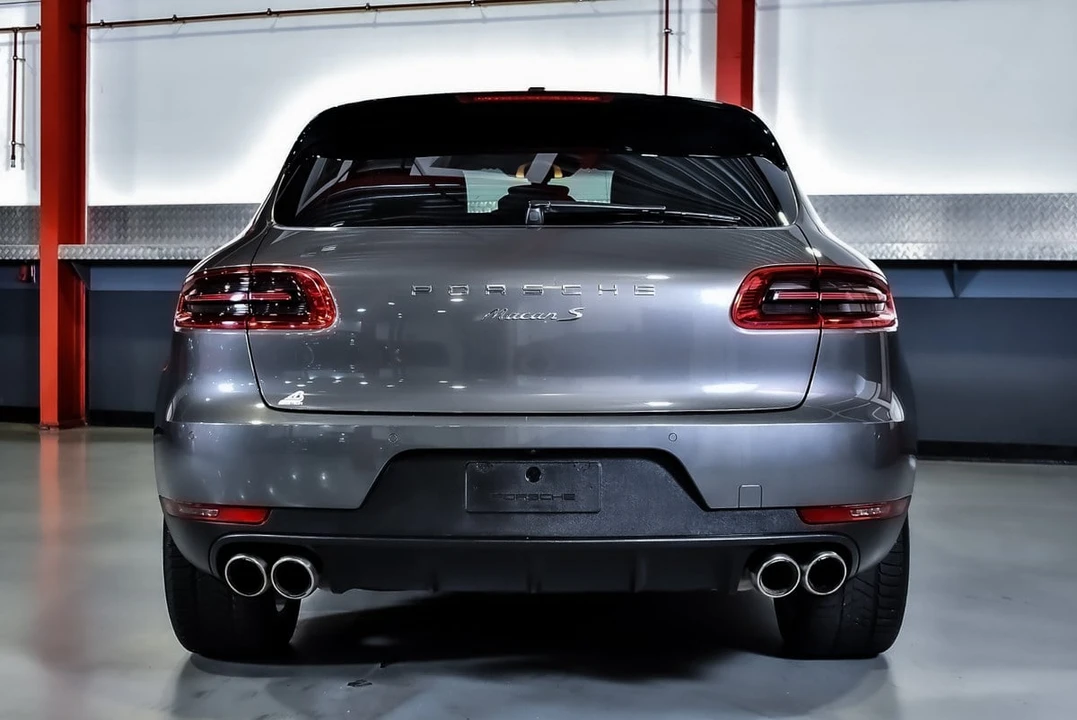 2016 Porsche Macan S - Image 14 of 30