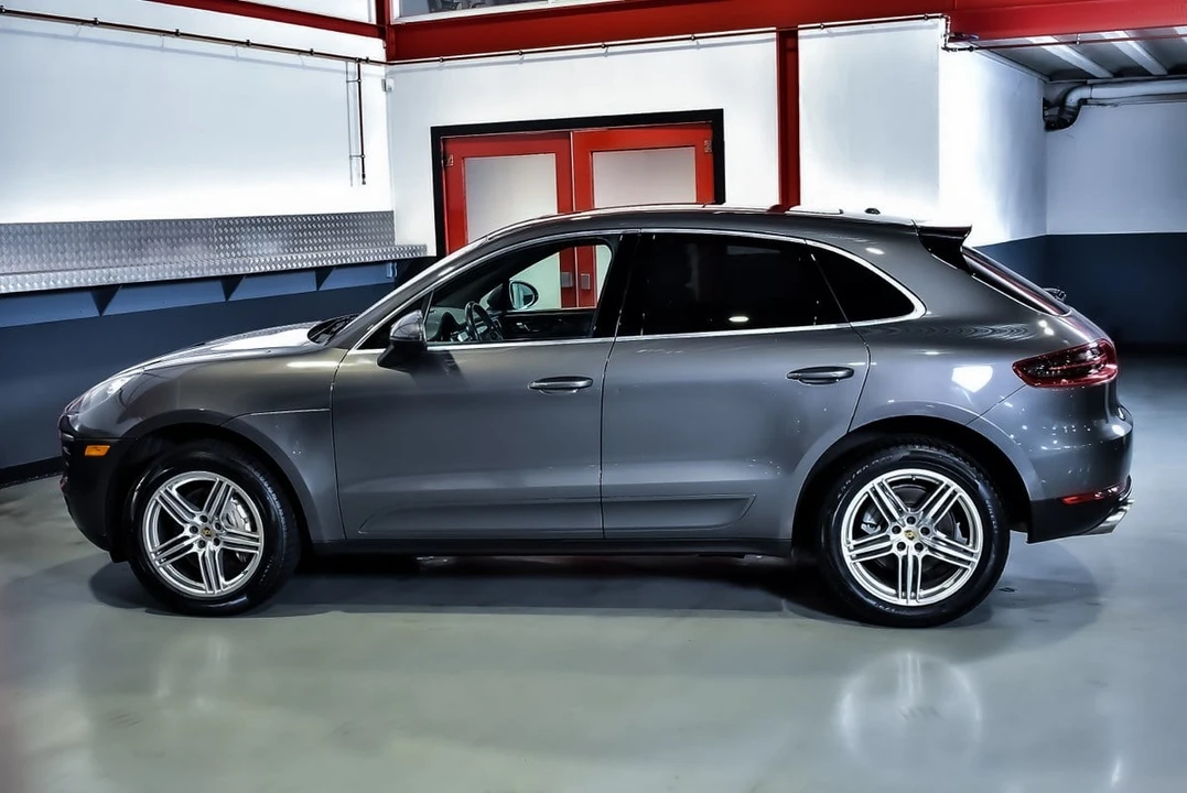 2016 Porsche Macan S - Image 20 of 30