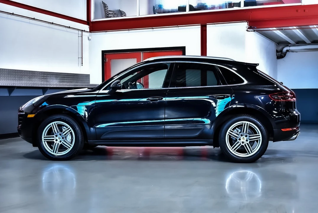 2016 Porsche Macan S - Image 28 of 30