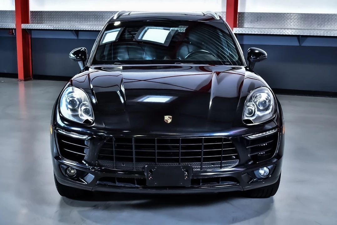 2016 Porsche Macan S - Image 2 of 30