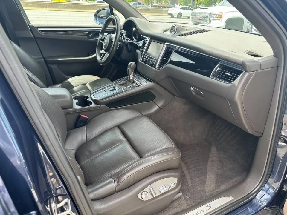 2016 Porsche Macan S - Image 9 of 20