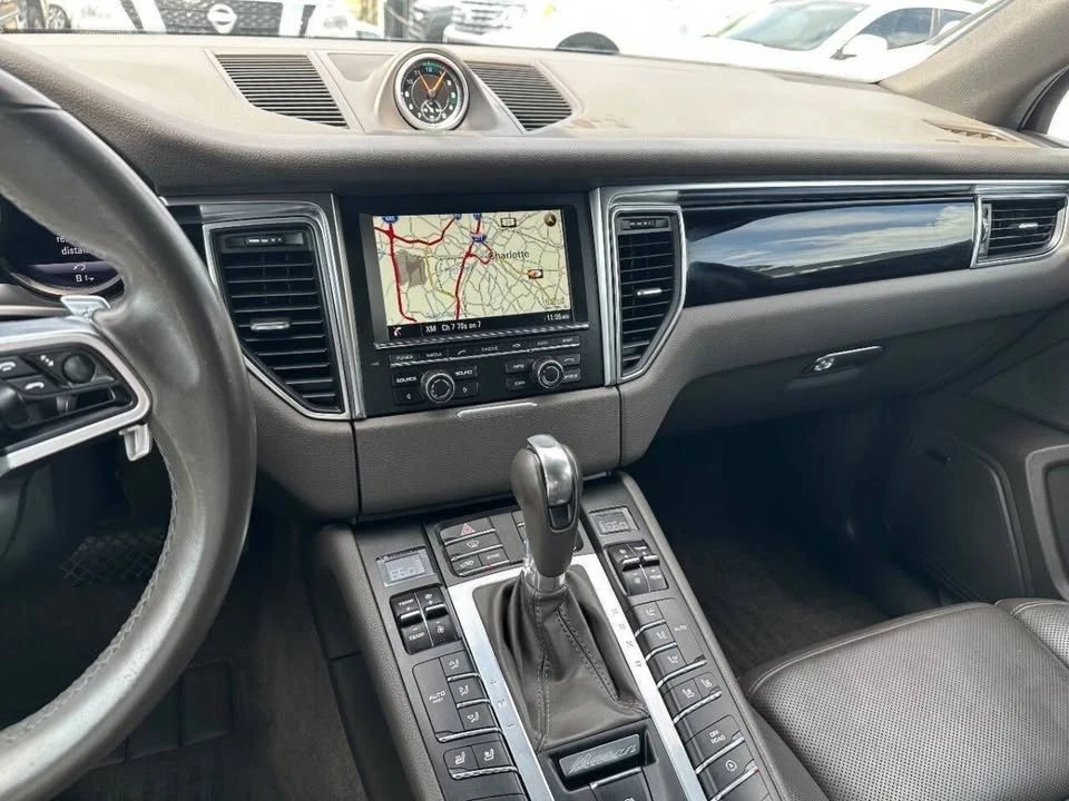 2016 Porsche Macan S - Image 11 of 20