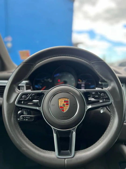 2016 Porsche Macan S - Image 10 of 20