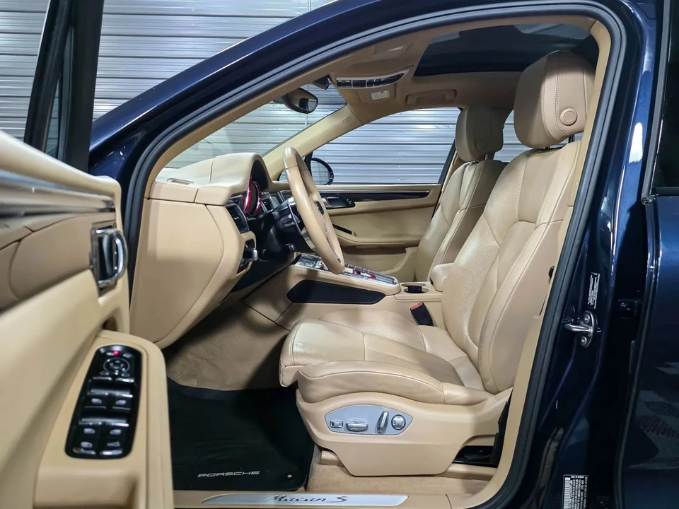 2016 Porsche Macan S - Image 13 of 21