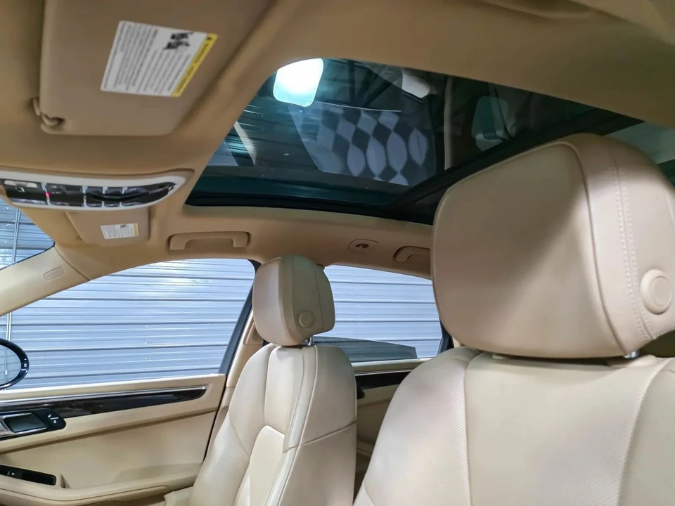 2016 Porsche Macan S - Image 14 of 21