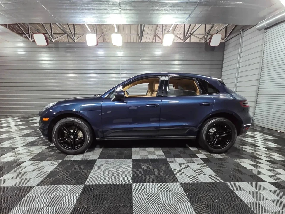 2016 Porsche Macan S - Image 8 of 12