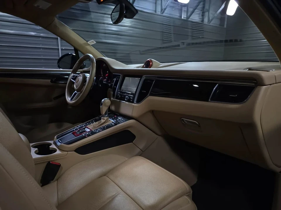 2016 Porsche Macan S - Image 12 of 12
