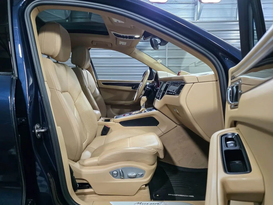 2016 Porsche Macan S - Image 15 of 21