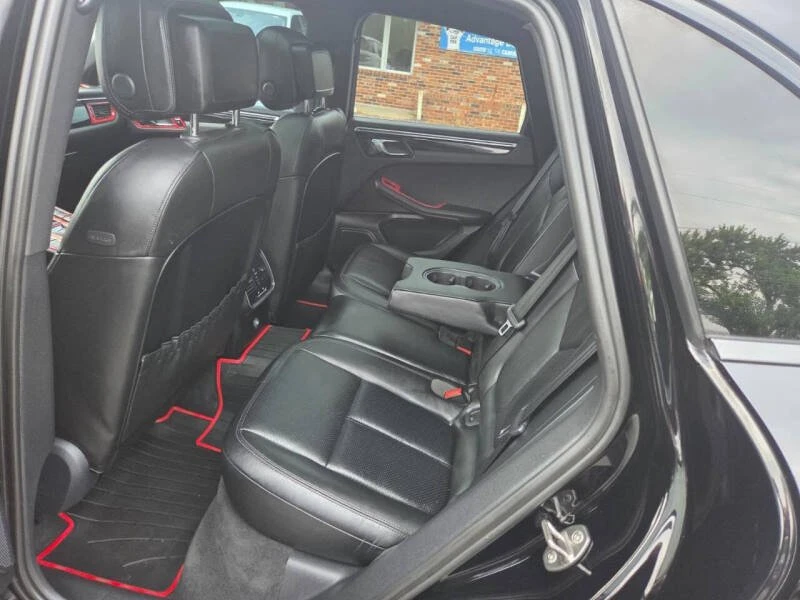 2016 Porsche Macan S - Image 13 of 20