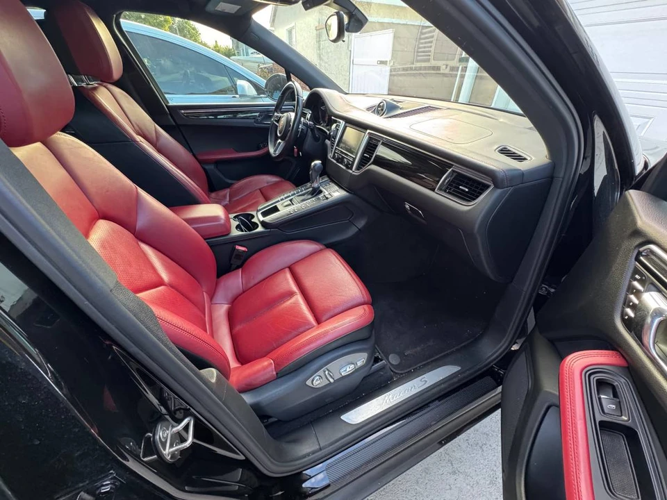 2016 Porsche Macan S - Image 15 of 16