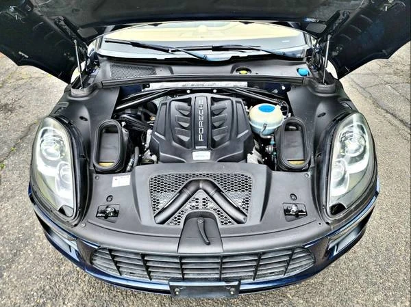 2016 Porsche Macan S - Image 18 of 20