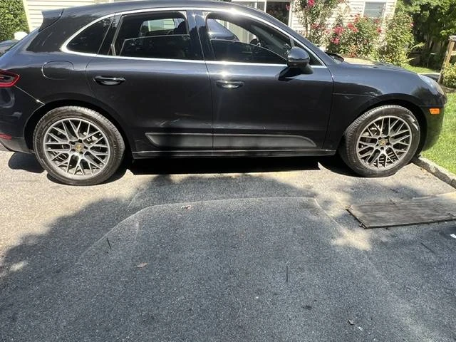2016 Porsche Macan S - Image 2 of 8