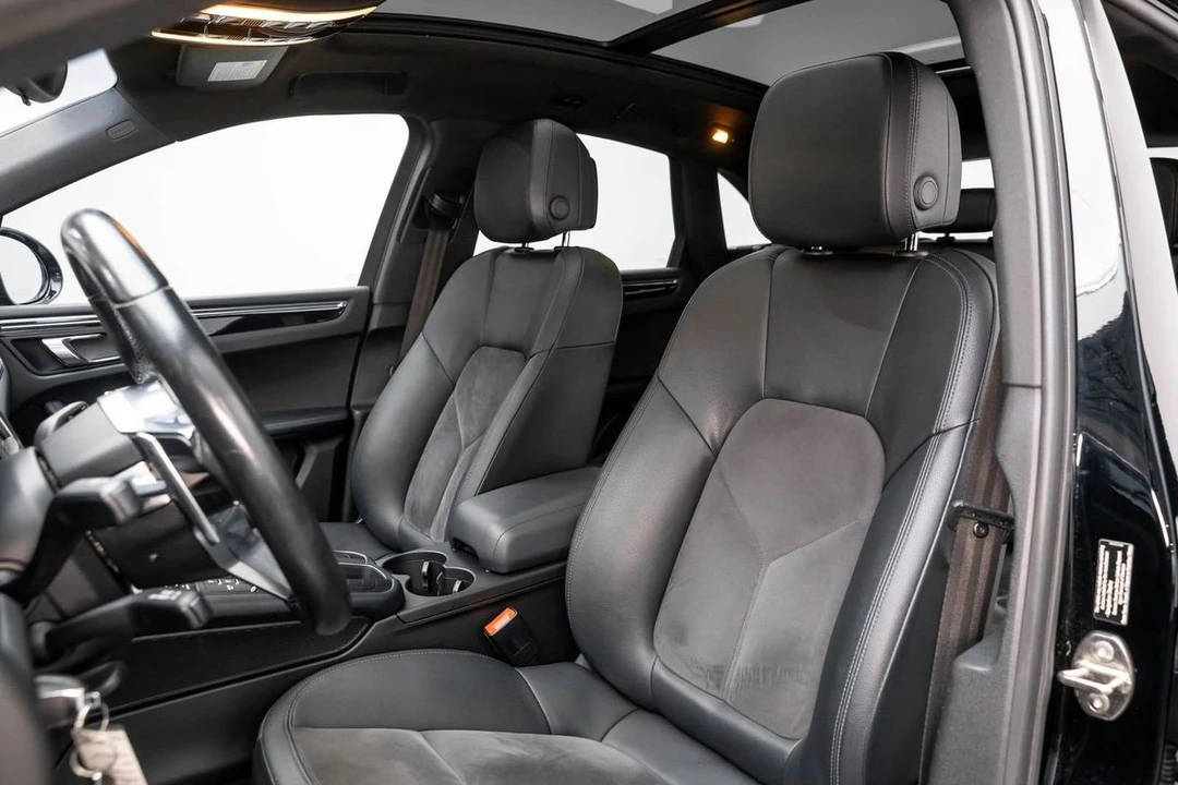 2016 Porsche Macan S - Image 19 of 21