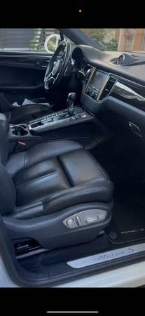 2016 Porsche Macan S - Image 2 of 2
