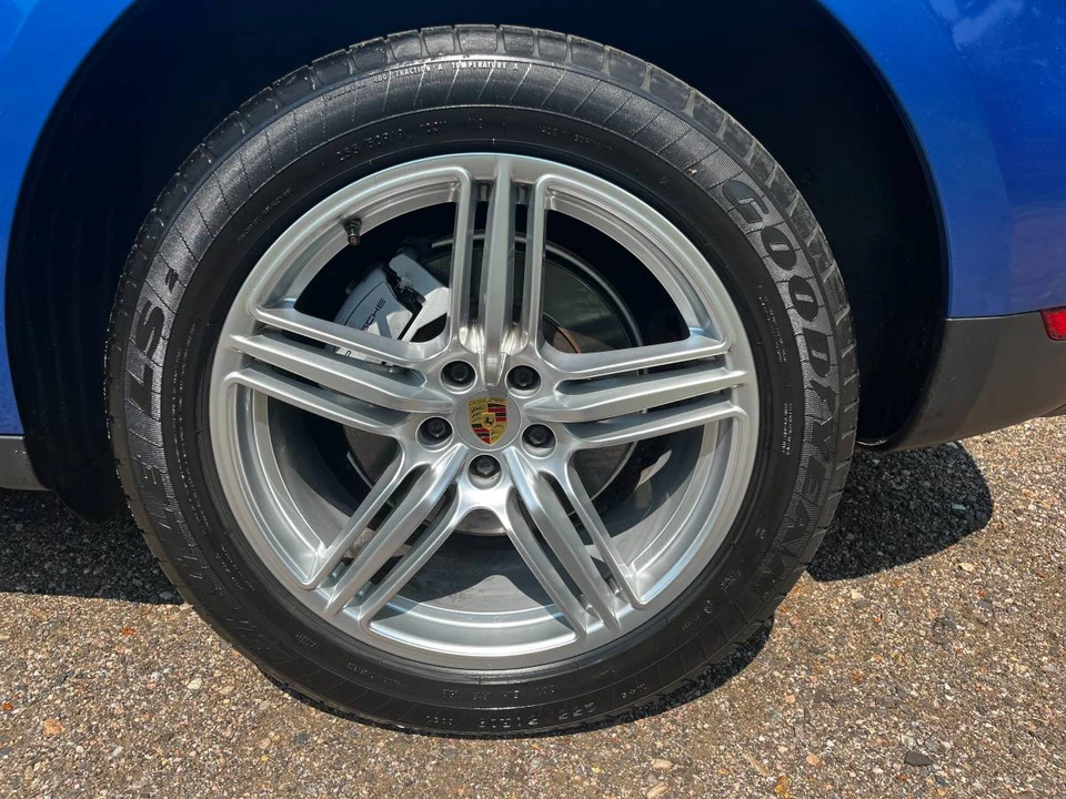 2016 Porsche Macan S - Image 24 of 24