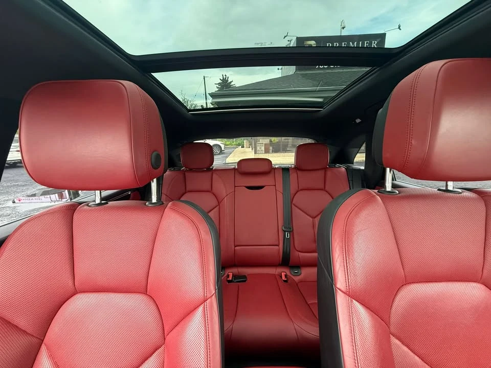 2016 Porsche Macan S - Image 11 of 15