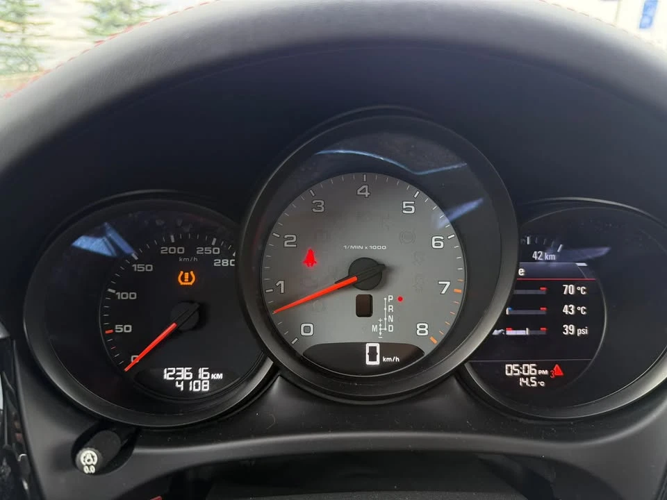 2016 Porsche Macan S - Image 13 of 15