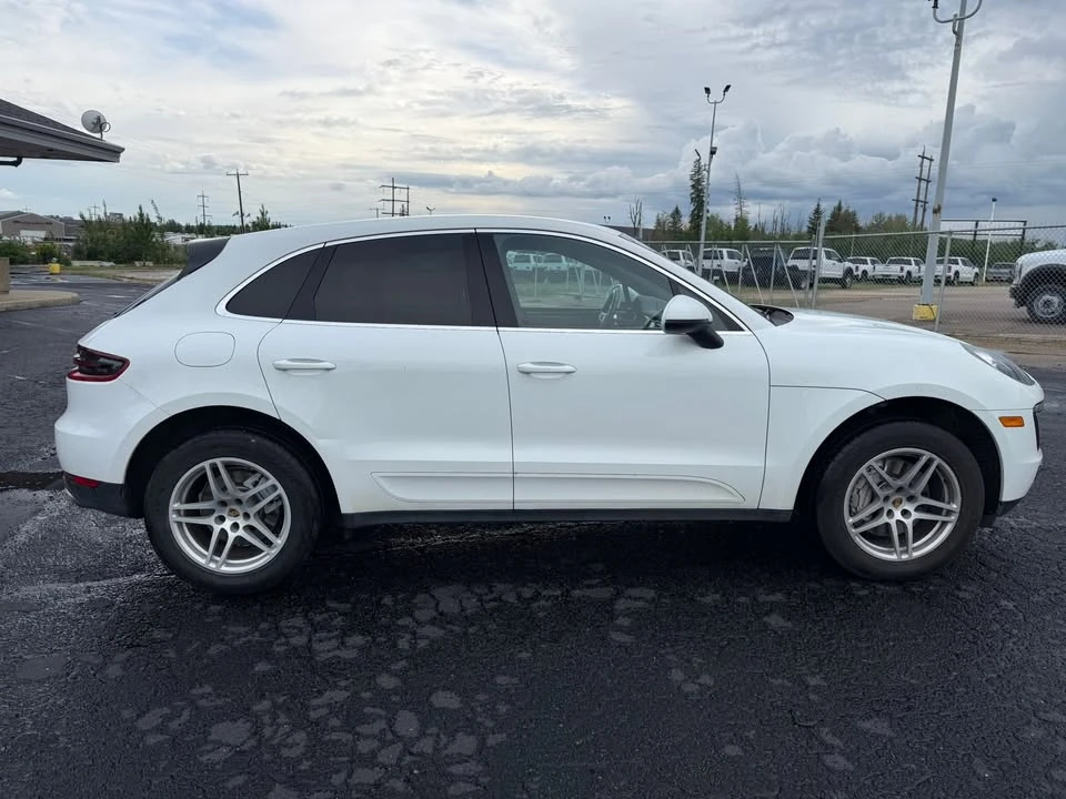 2016 Porsche Macan S - Image 5 of 15