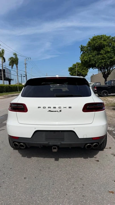 2016 Porsche Macan S - Image 5 of 8