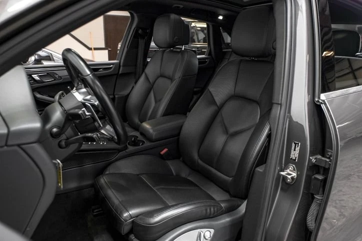 2016 Porsche Macan S - Image 8 of 12