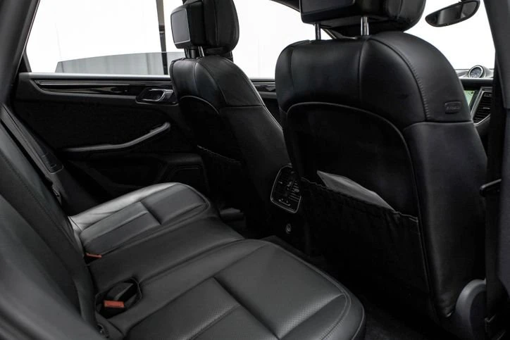 2016 Porsche Macan S - Image 10 of 12