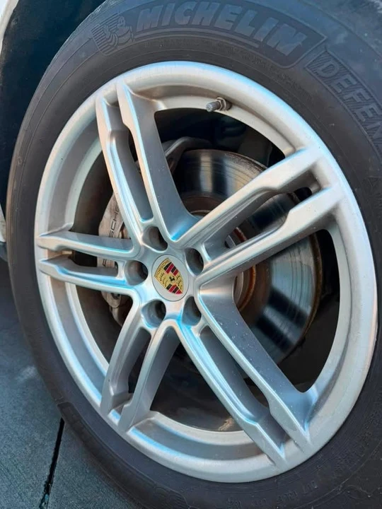 2016 Porsche Macan S - Image 12 of 13