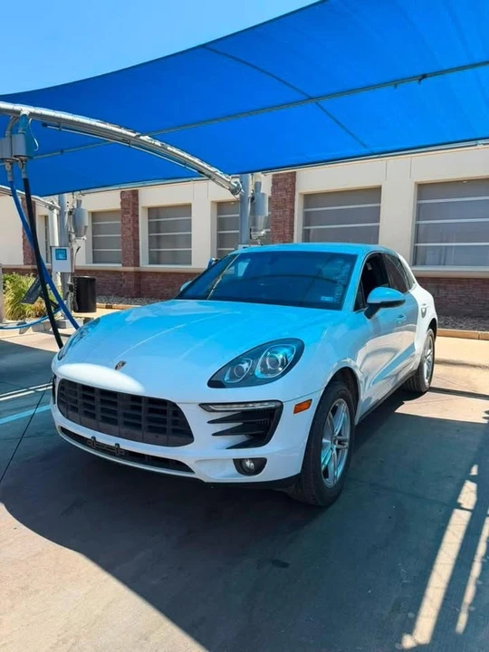 2016 Porsche Macan S - Image 2 of 13