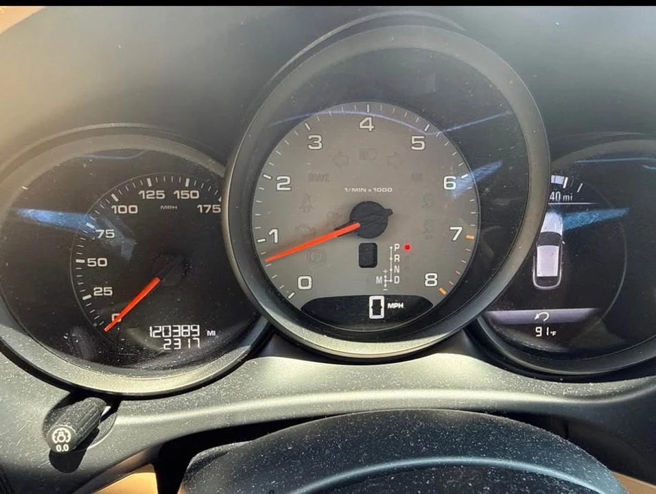 2016 Porsche Macan S - Image 9 of 20