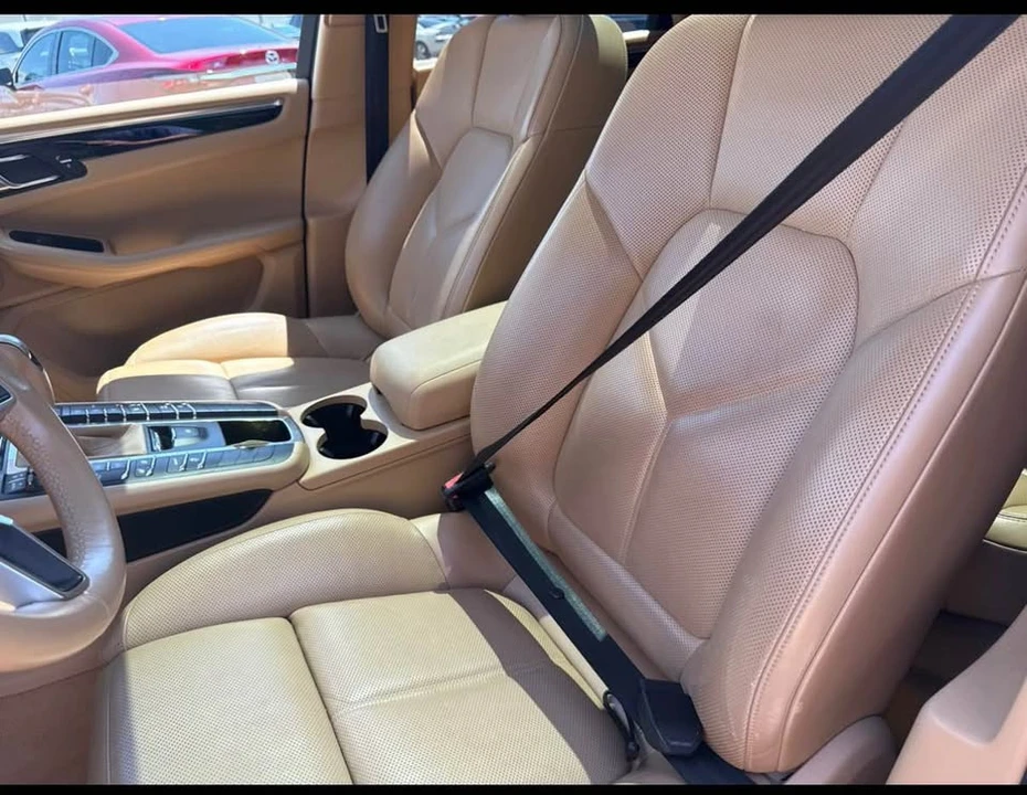 2016 Porsche Macan S - Image 8 of 20