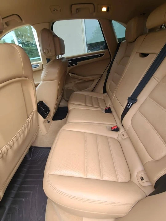 2016 Porsche Macan S - Image 7 of 9