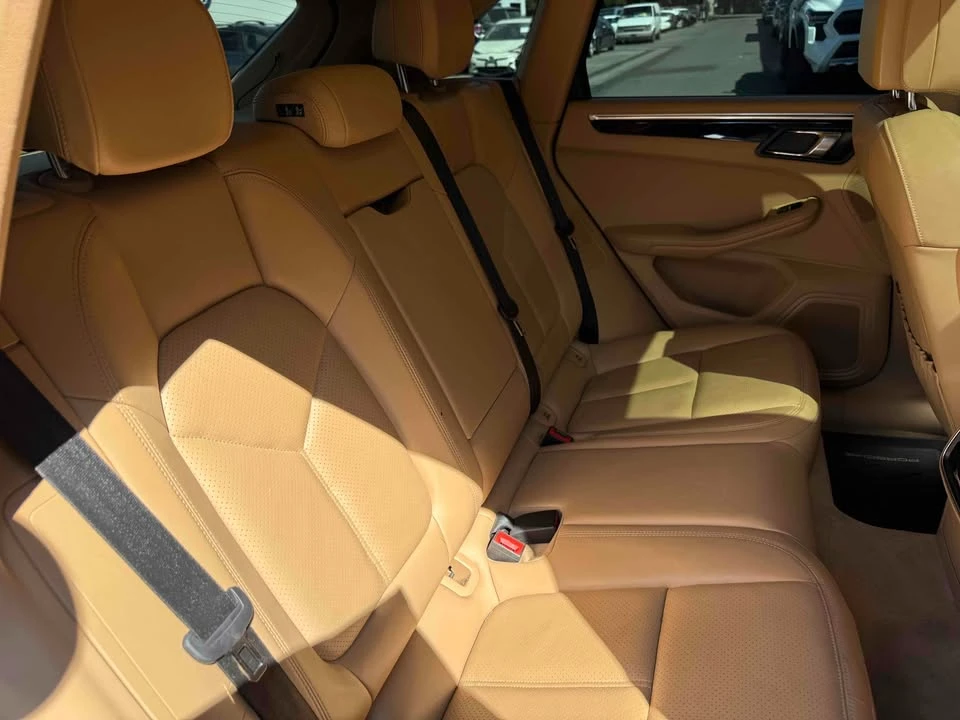 2016 Porsche Macan S - Image 8 of 10