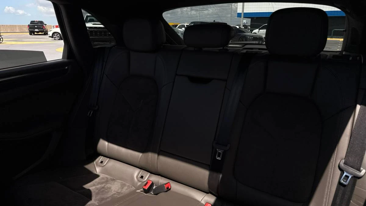2016 Porsche Macan S - Image 3 of 8