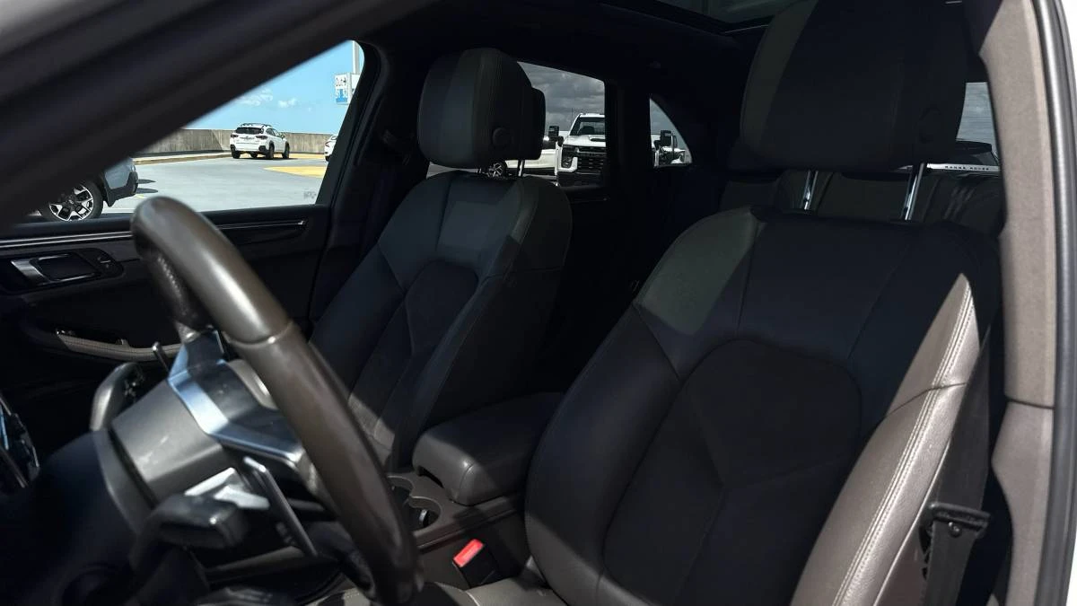 2016 Porsche Macan S - Image 4 of 8