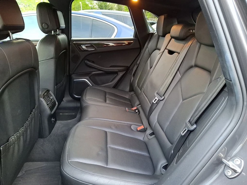 2016 Porsche Macan S - Image 7 of 31