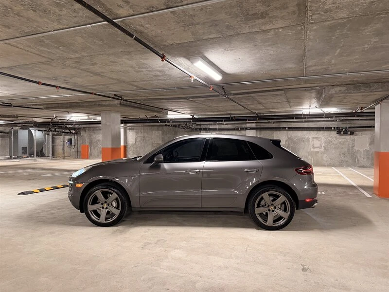 2016 Porsche Macan S - Image 2 of 31