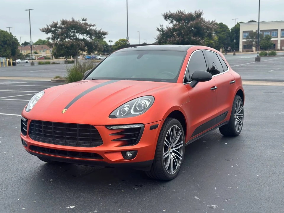 2016 Porsche Macan S - Image 2 of 10