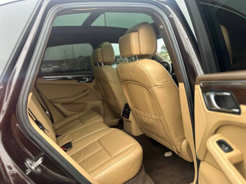 2016 Porsche Macan S - Image 10 of 10