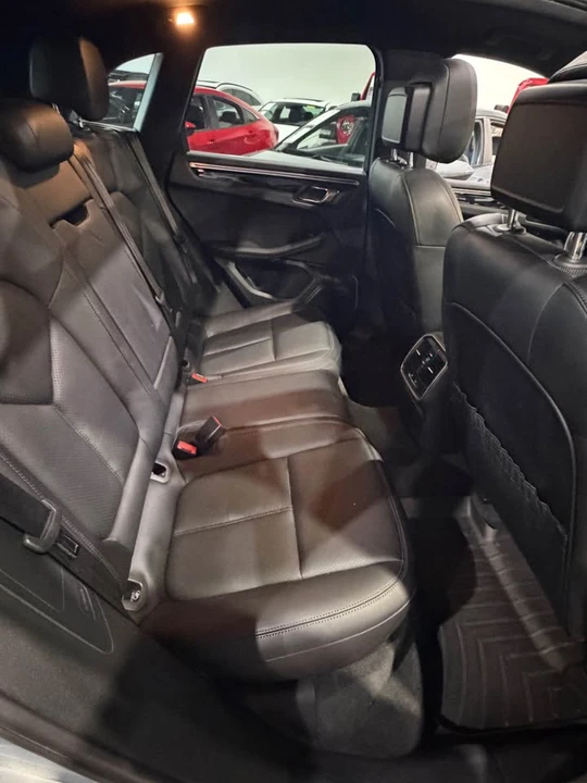 2016 Porsche Macan S - Image 6 of 14